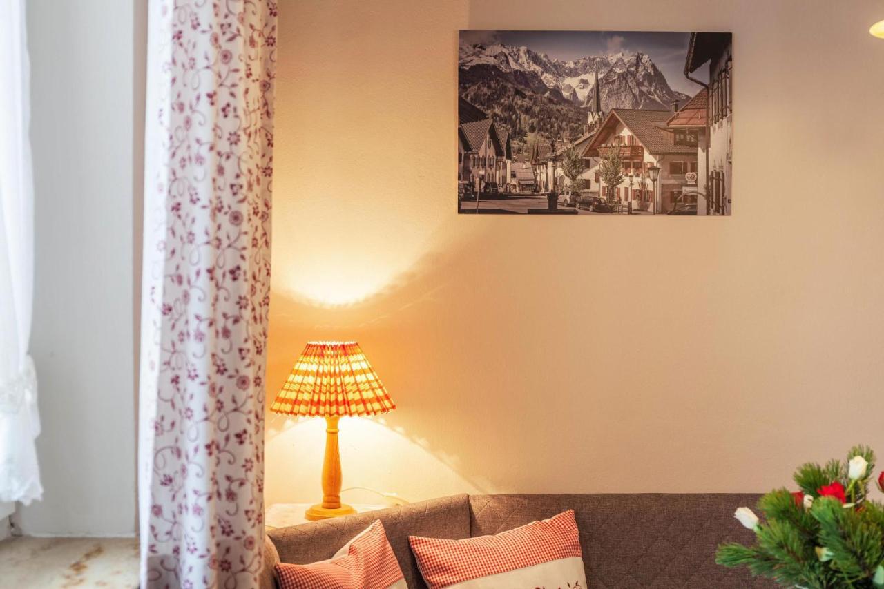 Ferienwohnung Waldruhe Γκάρμις-Παρτενκίρχεν Εξωτερικό φωτογραφία